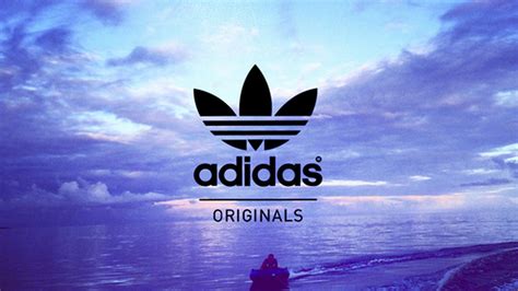 afbeelding adidas|150,642 Adidas Photos & High Res Pictures .